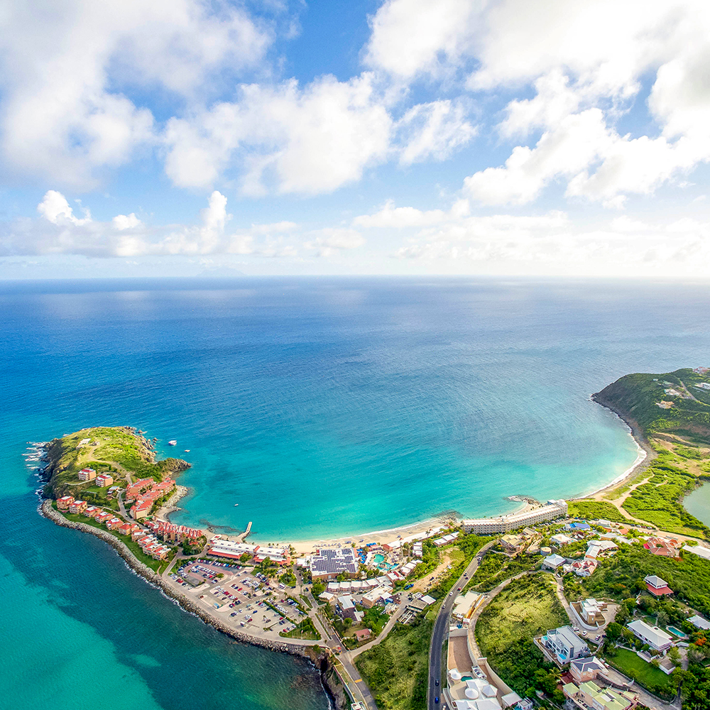 Scenic Caribbean coastline in St. Maarten