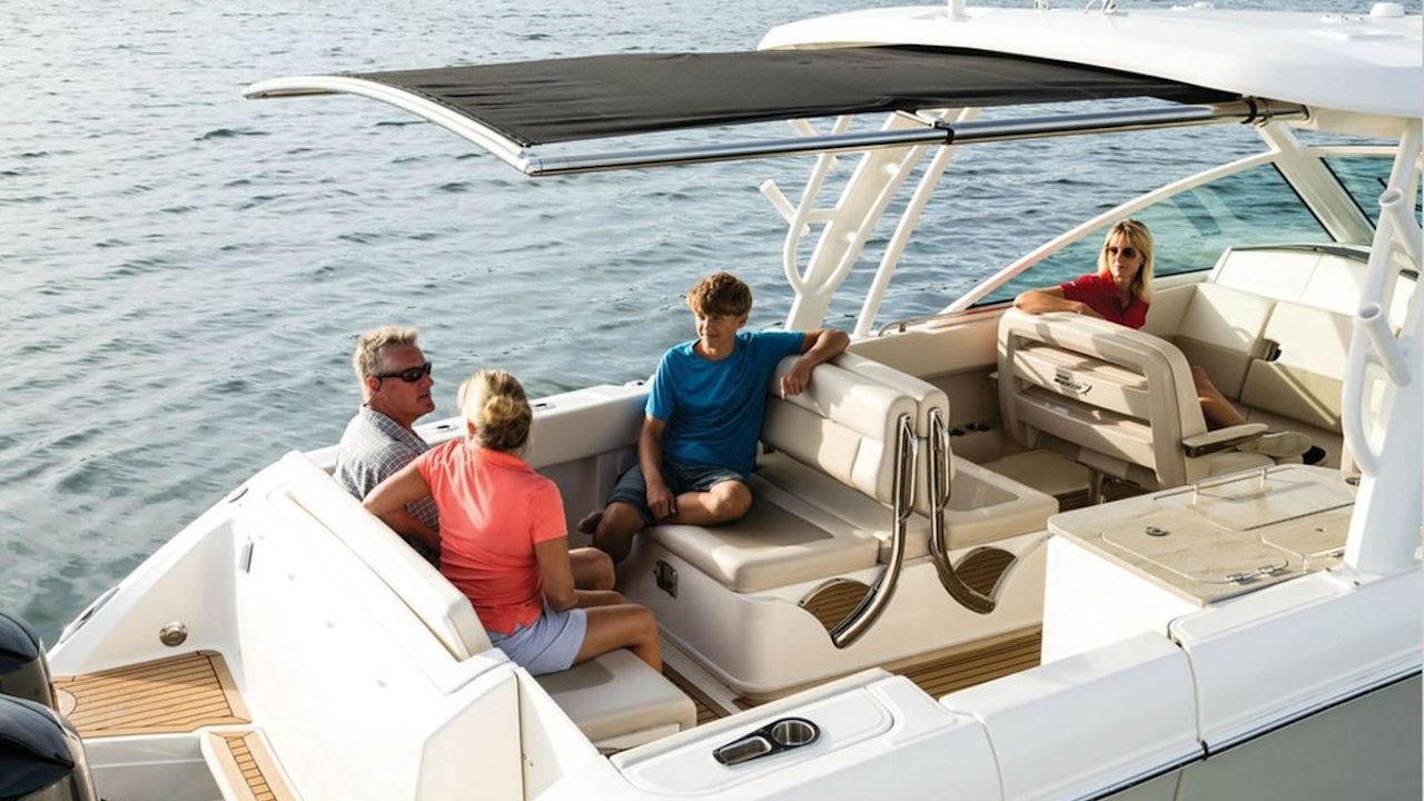 Private VIP boat transfer from St. Maarten to St. Barts for couples, families and small groups
