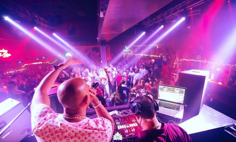 Nightlife and entertainment in Simpson Bay Sint Maarten
