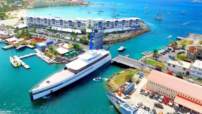 Yacht passing the Simpson Bay Bridge near Sint Maarten Yacht Club